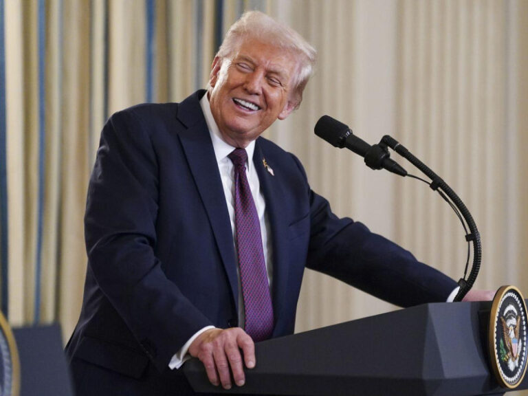 trump-avisa-que-“empezara-a-detener”-el-avance-de-narcotraficantes-de-venezuela-por-tierra
