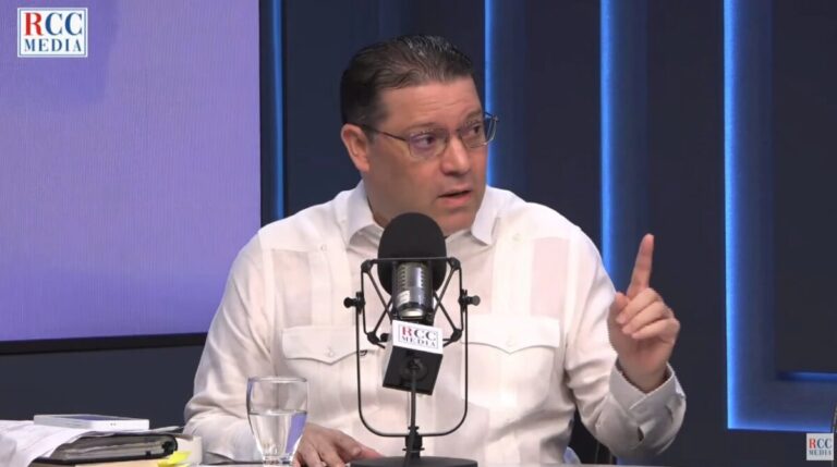 yayo-sanz-lovaton-advierte-que-incluir-ayudas-sociales-en-debate-fiscal-es-un-error