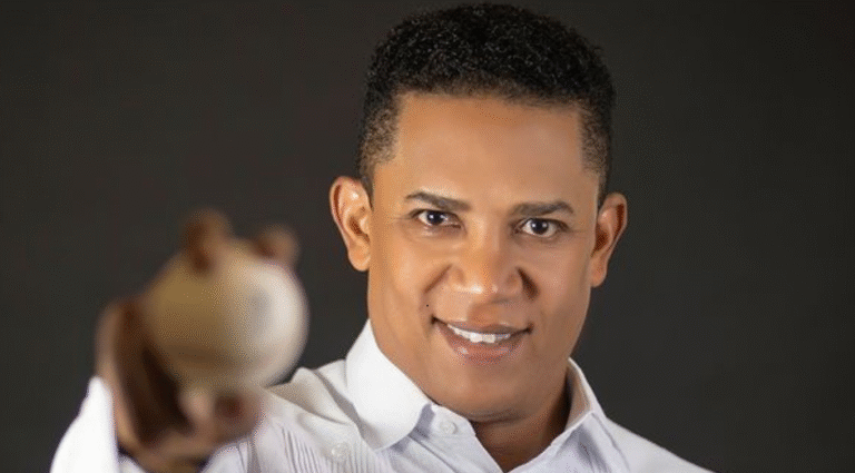 rendiran-homenaje-postumo-al-expelotero-octavio-dotel-el-18-de-noviembre
