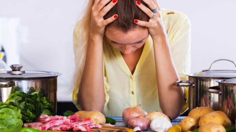 como-el-estres-altera-el-apetito-y-que-hacer-para-evitar-la-alimentacion-impulsiva