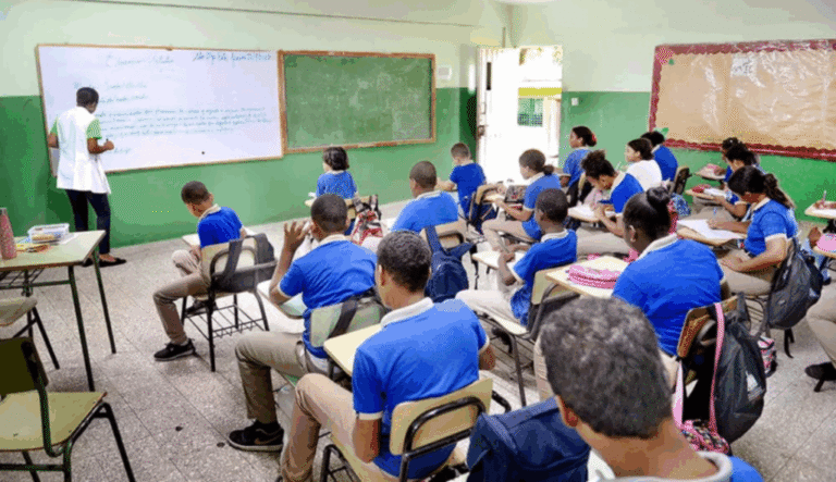 minerd-inicia-este-lunes-la-segunda-etapa-de-la-evaluacion-del-desempeno-docente-2025