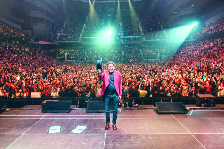 joaquin-sabina-protagoniza-su-ultimo-concierto-y-“un-adios-enormemente-agradecido”