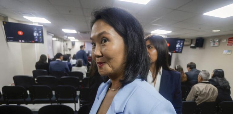 keiko-fujimori-buscara-ser-presidenta-de-peru-por-cuarta-vez-en-2026-bajo-promesas-de-mano-dura