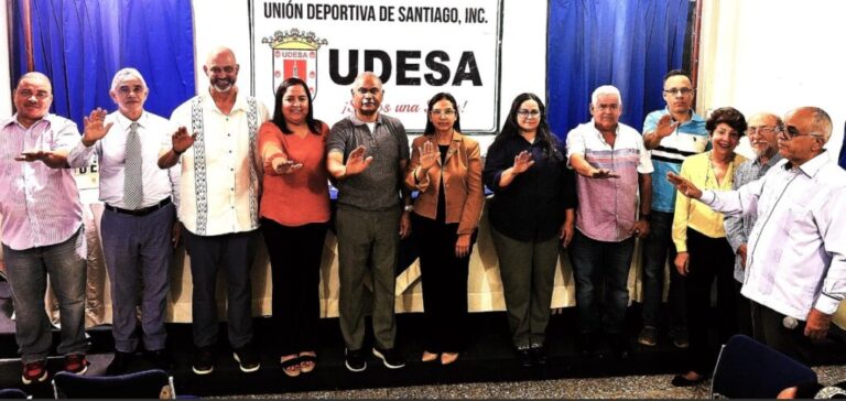margarita-jaquez-reelecta-unanime-presidente-de-udesa,-presenta-ambicioso-proyecto