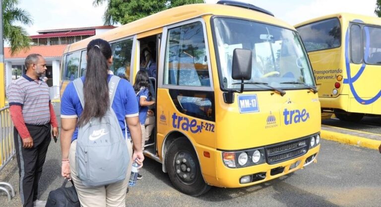 sistema-nacional-de-transporte-estudiantil-reporta-ahorro-superior-a-rd$12,000-millones