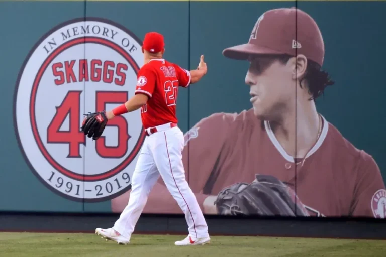 Angelinos alcanzan acuerdo con la familia de Tyler Skaggs tras juicio por su muerte angelinos-alcanzan-acuerdo-con-la-familia-de-tyler-skaggs-tras-juicio-por-su-muerte