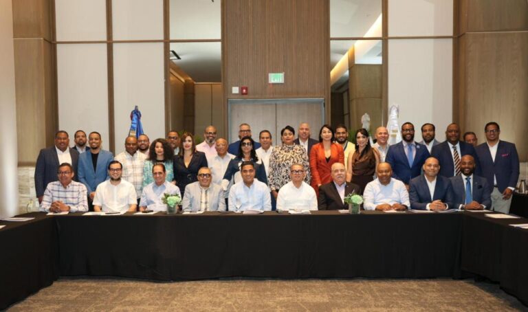 Ministerio Deportes presenta programa eventos deportivos ministerio-deportes-presenta-programa-eventos-deportivos