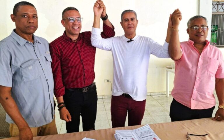 americo-cabrera-es-reelecto-presidente-de-la-acds