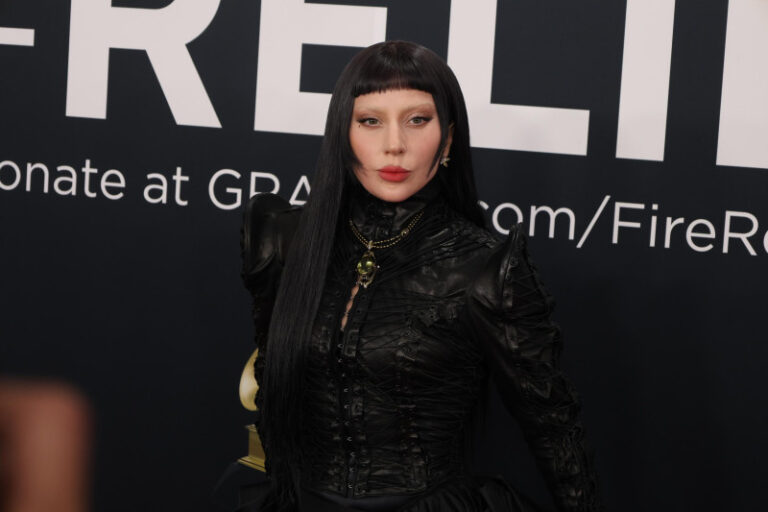 lady-gaga-se-une-a-los-artistas-confirmados-para-actuar-en-los-grammy-2026