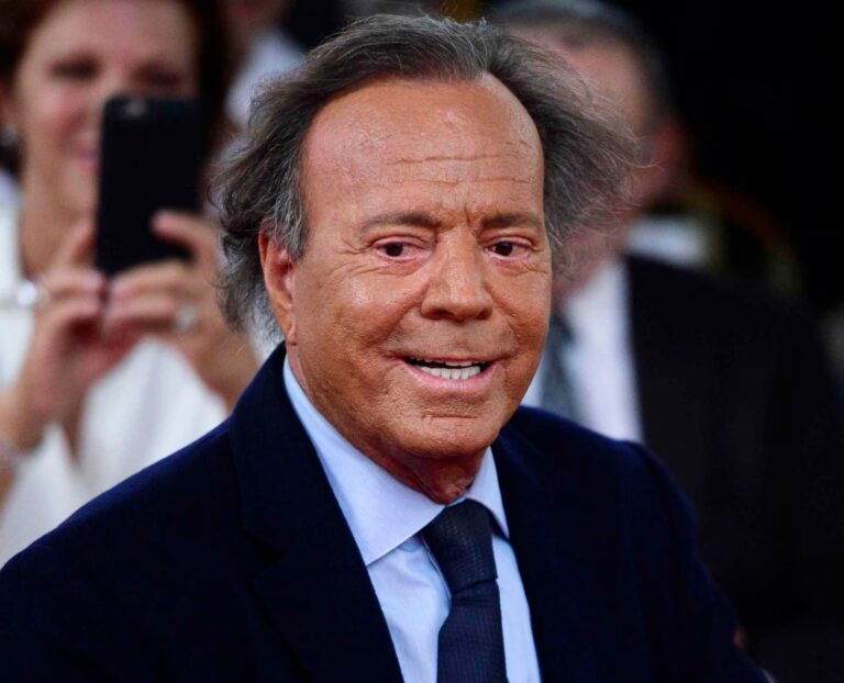 Lo que se sabe de la denuncia de agresión sexual en contra de Julio Iglesias