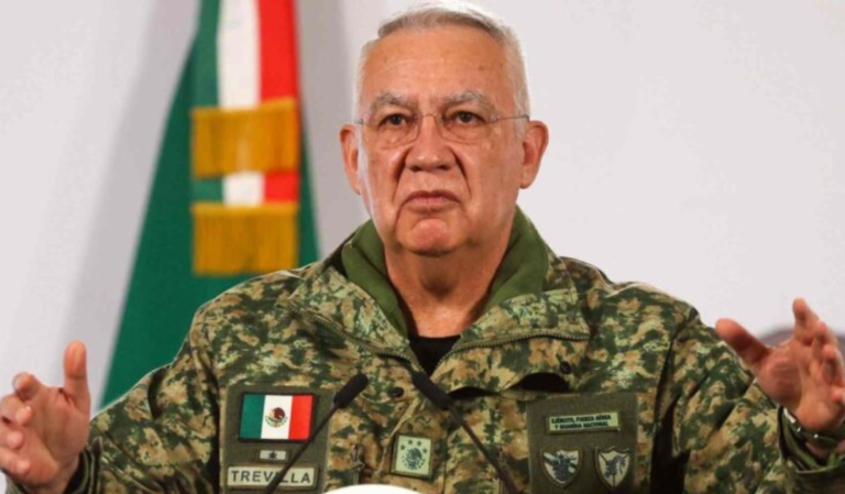 Secretario de Defensa de México se le quiebar la voz al recordar a militares caídos en captura de “El Mencho”