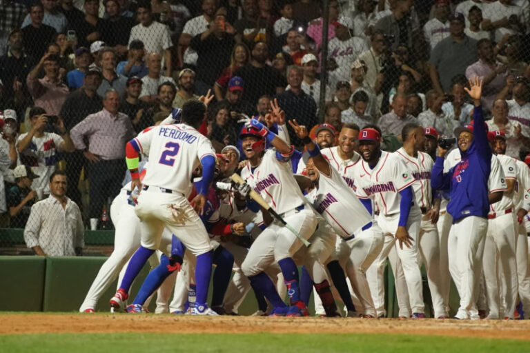 Caminero, Soto, Machado y Tatis Jr. brillan y Dominicana aplasta a Detroit en el Quisqueya