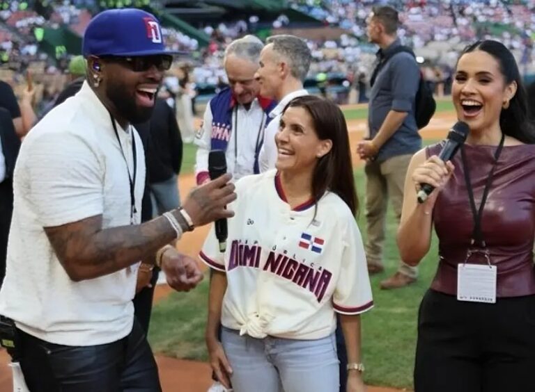 Embajadora de EE. UU. y figuras políticas asisten a juegos de exhibición del equipo dominicano y los Tigres de Detroit