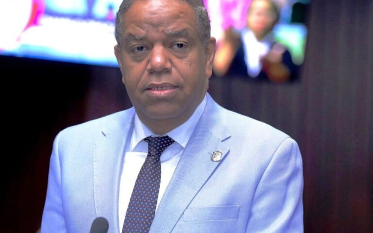 Desmiente alianza del PLD con el PRM desmiente-alianza-del-pld-con-el-prm