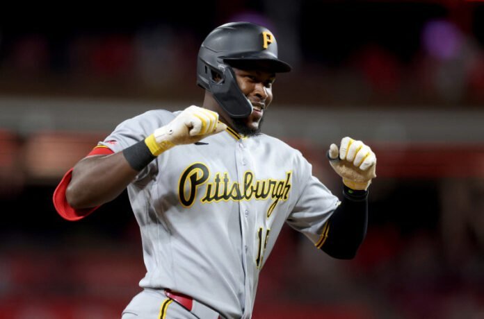 Oneil Cruz vuelve a hacer historia con un misil de 119 mph en triunfo de Piratas