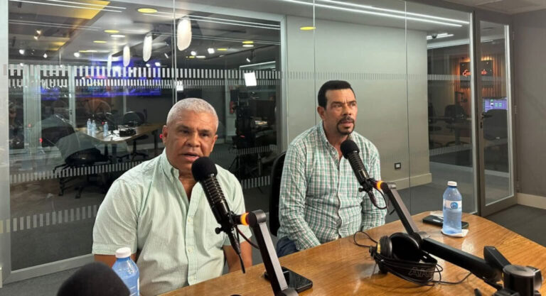 FP en Barahona marca línea: “Nuestro adversario es el PRM, no el PLD” fp-en-barahona-marca-linea:-“nuestro-adversario-es-el-prm,-no-el-pld”