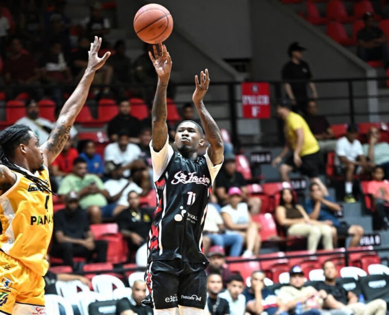 brown-jr.-conduce-a-apretada-victoria-de-gigantes-sobre-metros-manteniendo-su-invicto-en-la-lnb