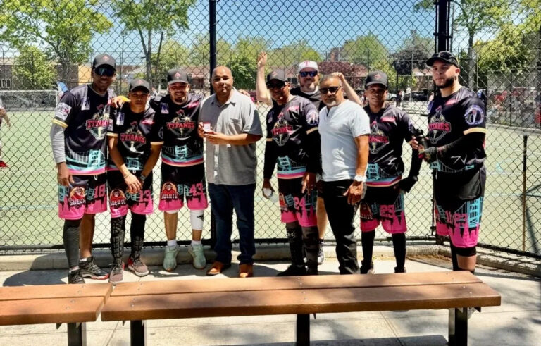 Liga de Vitilla Dominicana en USA reconoce al periodista William Aish liga-de-vitilla-dominicana-en-usa-reconoce-al-periodista-william-aish