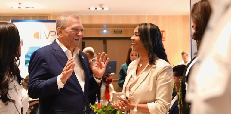 Más de 6,000 dominicanos buscan comprar vivienda en feria de Banreservas en Madrid