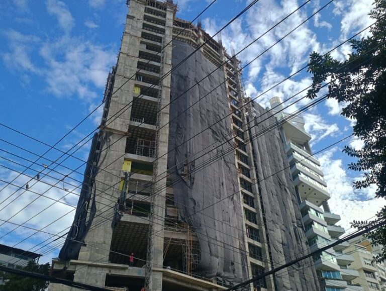 Comprar una vivienda en el área metropolitana de SD se aleja del alcance de la mayoría trabajadora