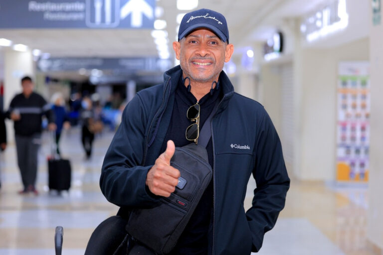 El dirigente dominicano Fernando Tatis fue despedido por el equipo Algodoneros de Unión Laguna de la Liga Mexicana de Béisbol