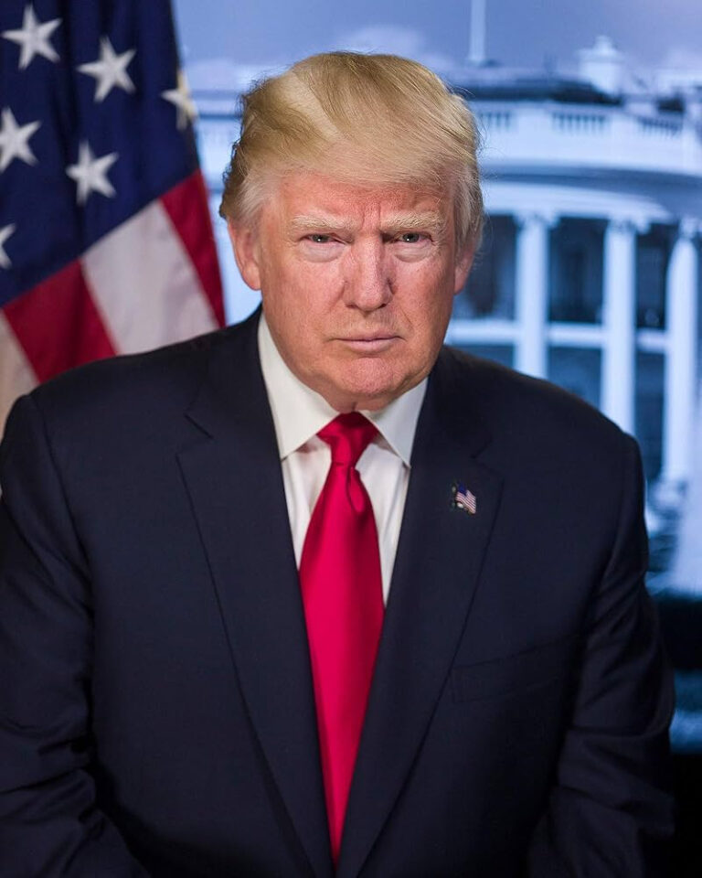 Trump plantea fuerte aumento en el costo de la ciudadanía estadounidense