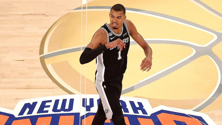 Wembanyama mantiene la cautela pese al triunfo de los Spurs: “Lo más difícil está por venir”