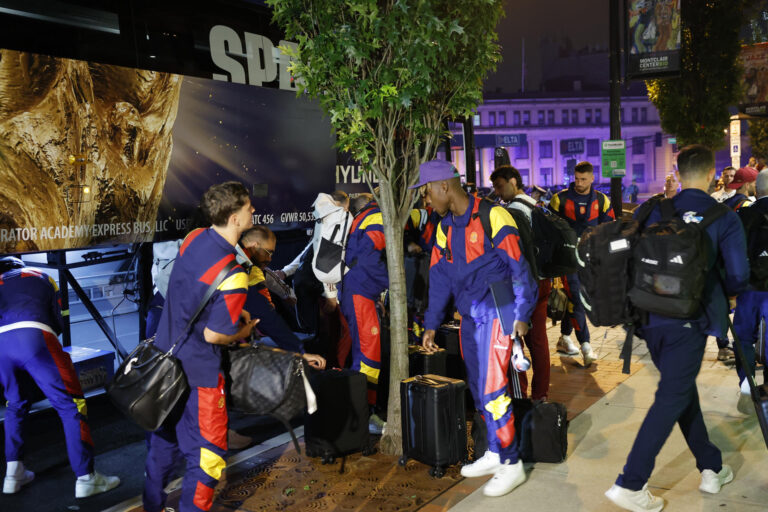 video-nueva-jersey-seleccion-espanola-esta-preparar-final