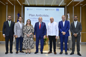 Director DGII Expone a Empresarios Santiagoños Beneficios Ley 30‑26