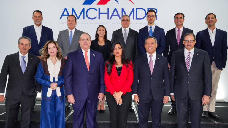 Ministro Magín Díaz: La economía RD responde positivamente pese a la incertidumbre persistente