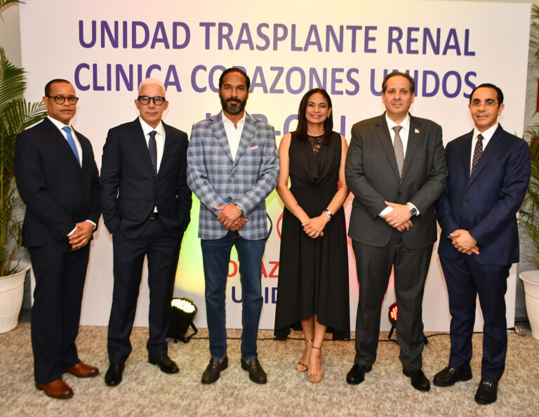 Presentan Clínica Corazones Nuevo Equipo Trasplante Renal De En La Unidos