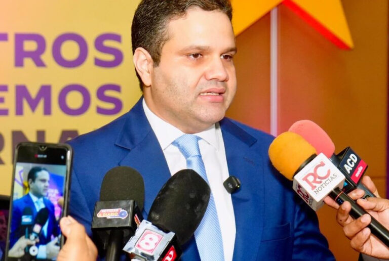 Richard Medina ve gobierno no tuvo previsión de un arancel anunciado por EEUU