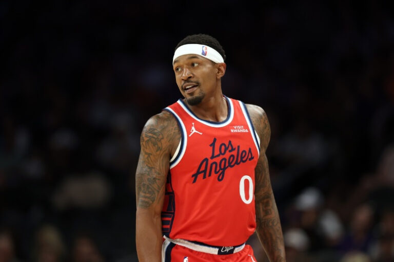 bradley-beal-se-debate-entre-clippers-y-heat