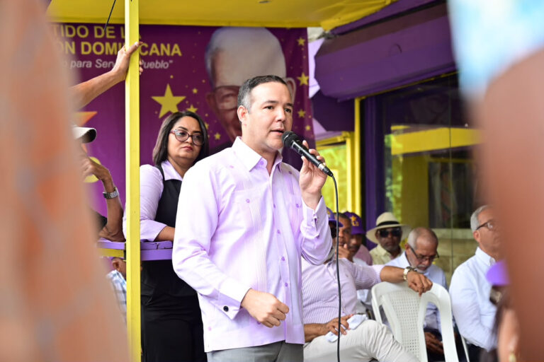 Johnny Pujols aclara que la CONAP tiene el control del proceso interno del PLD y niega injerencia de la Secretaría General