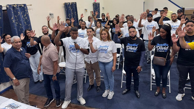 Juramentan Comando de Apoyo a David Collado en NY