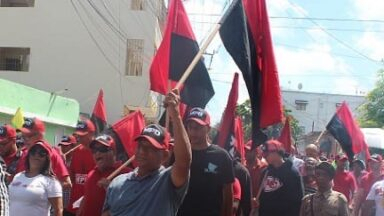 MPD rechaza expulsión de diplomáticos cubanos y arremete contra el Gobierno