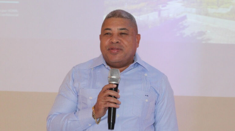 Sanjuaneros apoyan construcción hospital central del sur con inversión público-privada