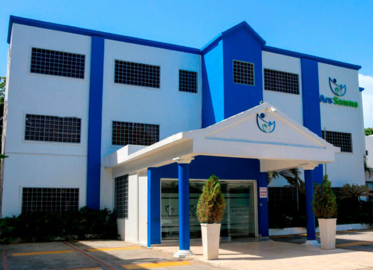 ARS SEMMA ha cubierto RD$1.62 millones en atenciones de maestra afiliada