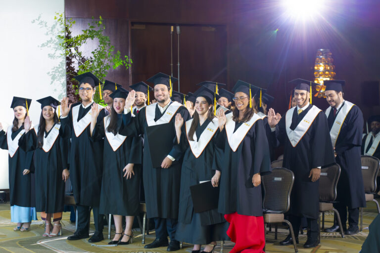 IOMG gradúa a su primera promoción de licenciados en Derecho