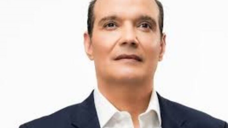 Ramfis pide comisión independiente para dar seguimiento al caso SeNaSa