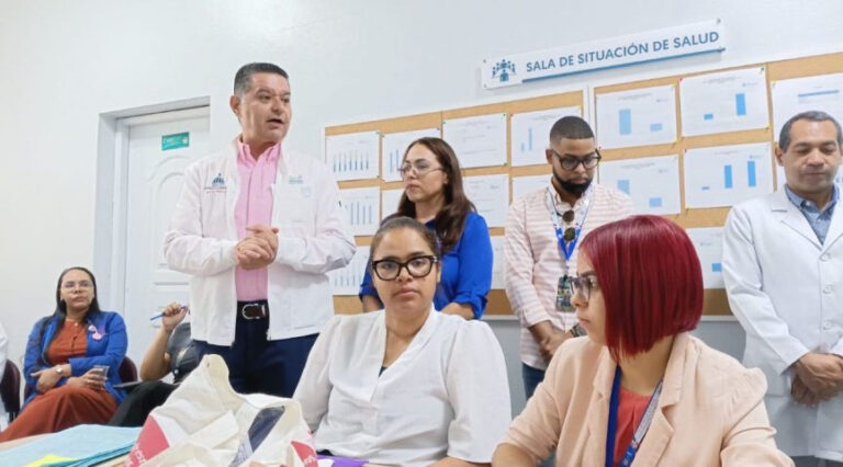 Salud Pública mantiene intervención en hospitales para fortalecer atención materna y neonatal