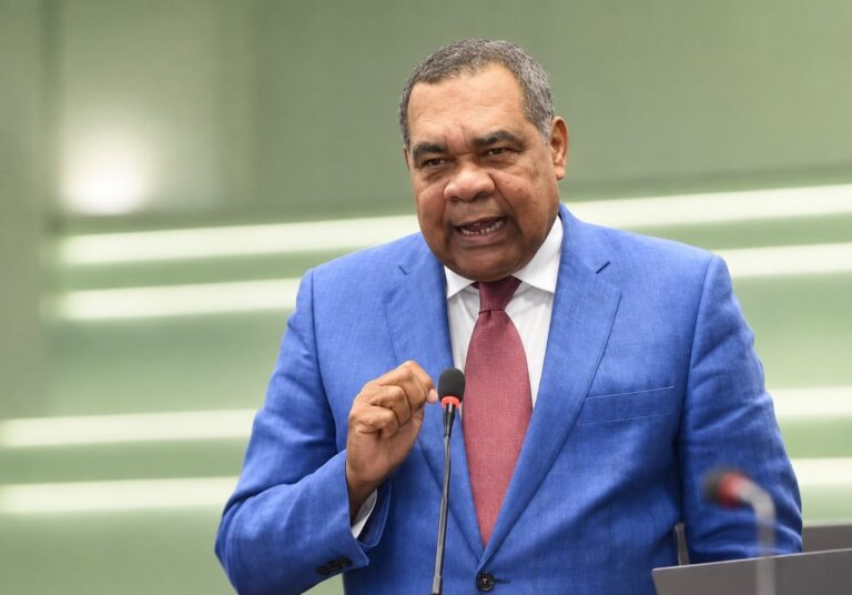 Orlando Espinosa advierte sobre impacto de medidas haitianas en el comercio y llama a proteger la producción nacional