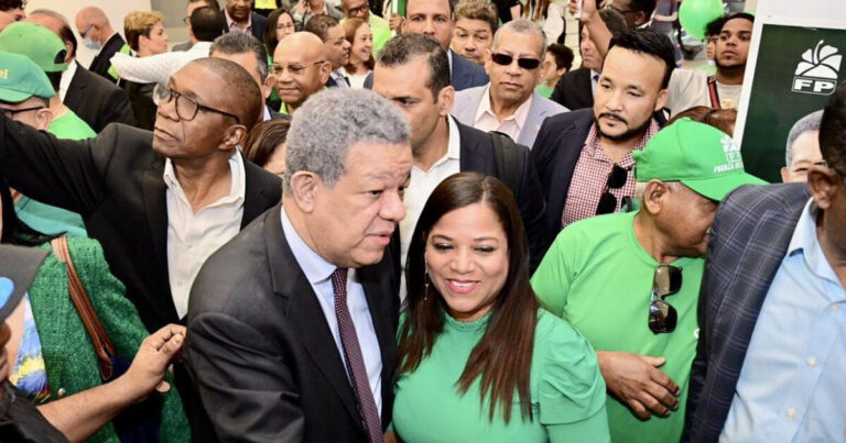 Leonel Fernández encabezará juramentación de dirigentes de FP este domingo en San Cristóbal
